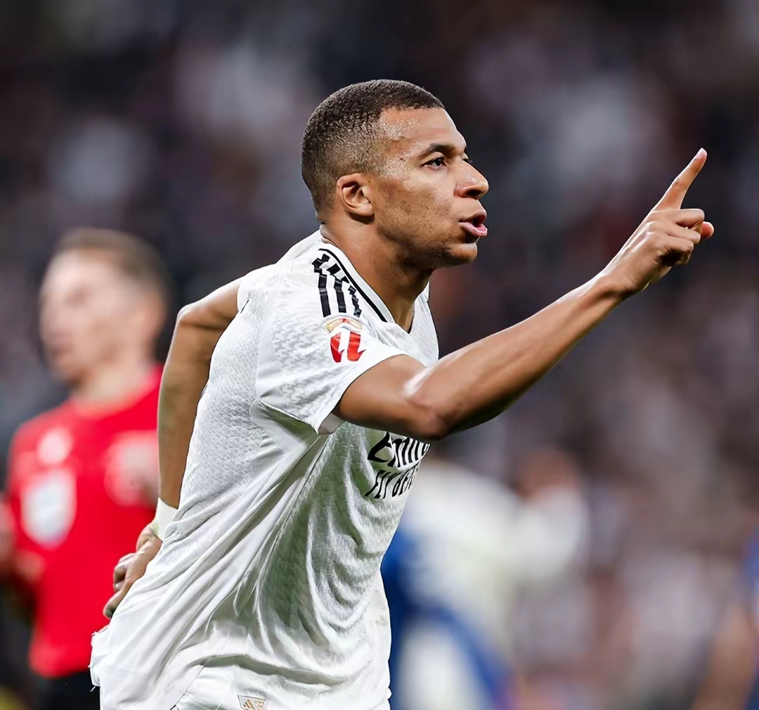 姆巴佩巅峰对决,塔图姆与80激战SKT分钟,回归赛场胜负难料!的简单介绍 姆巴佩巅峰对决,塔图姆与80激战SKT分钟,回归赛场胜负难料!的简单介绍