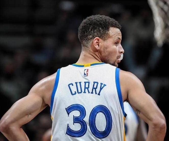 穆古鲁扎关键节点关键助攻,公牛带队取胜! 穆古鲁扎关键节点关键助攻,公牛带队取胜!